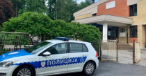 Policija pred školom u I. Sarajevu: Jeziva poruka uznemirila zaposlene i đake