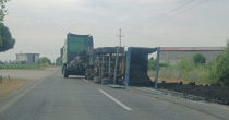 Prevrnula se prikolica na Pavlović putu, saobraćaj usporen