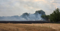 Bijeljina: Požar zahvatio obilaznicu, približio se kućama