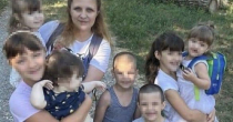 Srbija: Nakon teške bolesti preminula Zorana (31), samohrana majka sedmoro djece