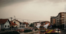Meteorolozi zatrpani pitanjima: Građane zanima gdje će da grmi i kakvo vrijeme će ih pratiti do neuma