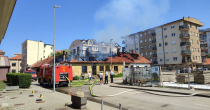 Požar u centru Bijeljine – gorio napušteni objekat u Atinskoj ulici FOTO