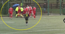 Novi skandal u srpskom fudbalu: Iz sve snage odgurnuo sudiju (VIDEO)