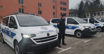 Sudskoj policiji uručeno 13 novih vozila, donacija vrijedna 1,3 miliona KM