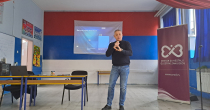 Igor Jurić održao radionicu o bezbjednosti djece na internetu u OŠ „Vuk Karadžić“ Bijeljina