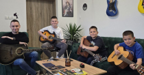 Bijeljina dobila Školu gitare: „Nemanja Matriks“ prenosi znanje