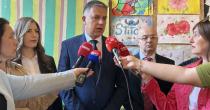 Golubović u Bijeljini: Obezbijeđena sredstva za sanaciju tri školska objekta