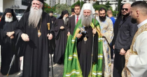 Veliki broj vjernika dočekao patrijarha Porfirija u Podgorici