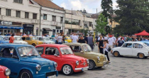 Jugonostalgija na točkovima: „Fiće“ iz cijelog regiona stigle u Bijeljinu
