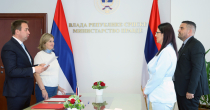 Selak uručio povelje novoimenovanim notarima