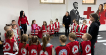 Crveni krst i vrtić „Čika Jova Zmaj“ organizuju završnu vježbu prve pomoći za mališane
