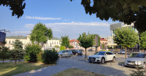 Danas toplo i umjereno oblačno, ponegdje slaba kiša