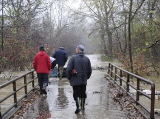Drina se izlila u Amajlijama - poplavljene vikendice