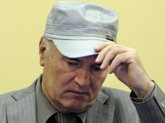 Mladić traži da mu Srbija plaća odbranu 