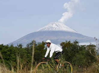 Eruptirao vulkan Popocatepetl