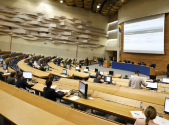Pljušte optužbe između SNSD-a i SDS-a: Svađa na ivici fizičkog obračuna