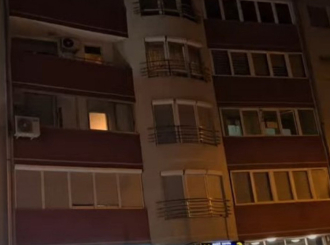 U Novom Pazaru dijete palo sa petog sprata zgrade