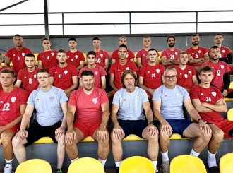 FK ZVIJEZDA 09: Prvi tim počeo pripreme