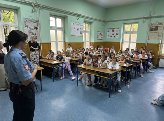 Edukacija za najmlađe: U OŠ „Vuk Karadžić“ Bijeljina održano predavanje u okviru akcije „Zaštitimo djecu u saobraćaju“