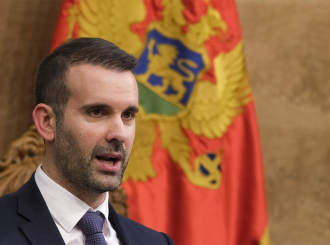 Premijer Crne Gore: Najzad smo raskrstili sa švercerskom prošlošću