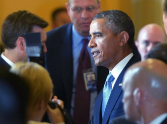 Obama: Tražimo diplomatsko rješenje, ali je vojska u pripravnosti