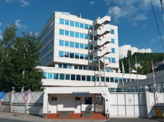 Nižu se reakcije na Lagumdžijinu posjetu OHR-u