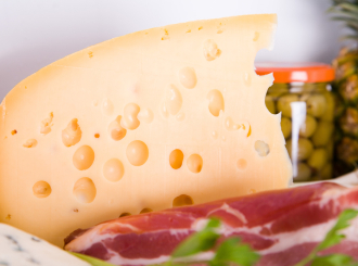 Zašto nije dobro zamrzavati sir