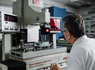 Bijeljinski „Orao“ uz pomoć podsticaja Ministarstva privrede RS do unapređenja RJ "Laboratorija" (FOTO)