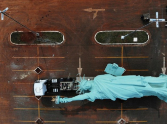 Srušio se Kip slobode u Brazilu (VIDEO)