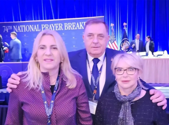 Dodik: Velika mi je čast što prisustvujem Molitvenom doručku