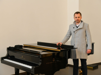 Bijeljina dobila koncertni klavir