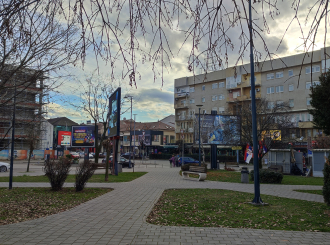 Sutra pretežno oblačno, u nekim krajevima slaba kiša