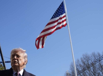 Tramp poručuje da se sa trenutnom količinom naoružanja rat može voditi zauvijek