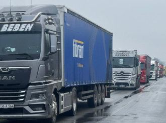 Transport u krizi: Sa granica BiH vraćeno 100 vozila, roba ostala blokirana 