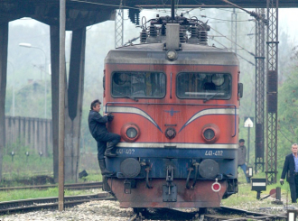 Sindikati: Nećemo ćutati na uništavanje domaće industrije
