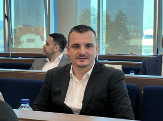 Perica Lukić, SNSD Bijeljina: Gradska uprava i gradonačelnik ugasili sport u Semberiji