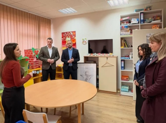 Dan svijesti o autizmu: Učenici i rukovodstvo škole iz Dvorova posjetili Dnevni centar
