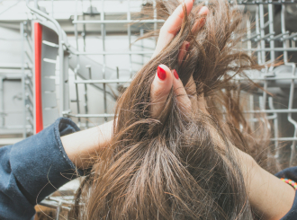 Maska od tri prirodna sastojka za gušću i zdraviju kosu