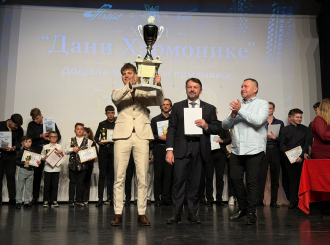 Bijeljina: Aleksa Branković ukupni pobjednik međunarodnog festivala harmonike