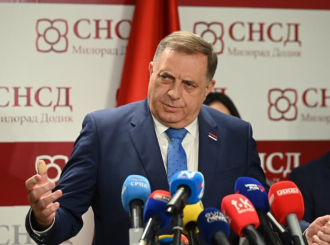SNSD: Procesuirati Šmita u Njemačkoj, poništiti njegove odluke
