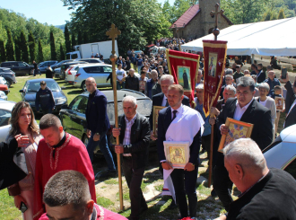 Proslavljena slava manastira u Rožnju na Majevici