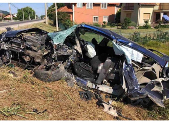 Trstenik: Prešao u suprotnu traku i usmrtio ženu, kćerka i sin završili u bolnici