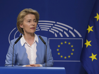 Ursula Fon der Lajen na Iksu: Slike sa sahrane Ratka Mladića šokantne