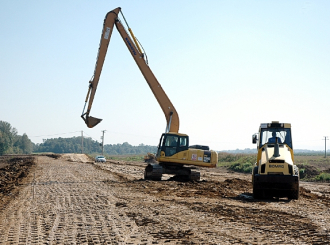 Uprkos lošem vremenu, nasip prije roka