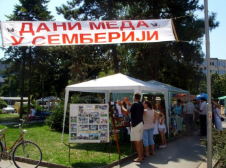Počeli "Dani meda Semberije"