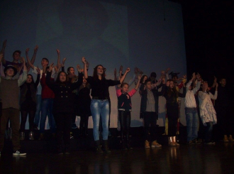 Pozorišna predstava za sve uzraste u izvedbi učenika JU OŠ "Jovan Dučić"