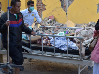 Više od 90 osoba poginulo, a 209 povrijeđeno u zemljotresu u Indoneziji