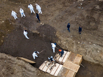 New York: Umrle sahranjuju i u masovne grobnice