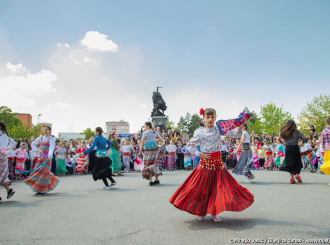 FOTO Danas je Lazareva subota: Ove godine bez igre Lazarica na Gradskom trgu