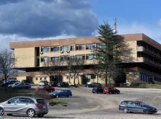 Na UKC-u RS preminua žena zaražena virusom korona